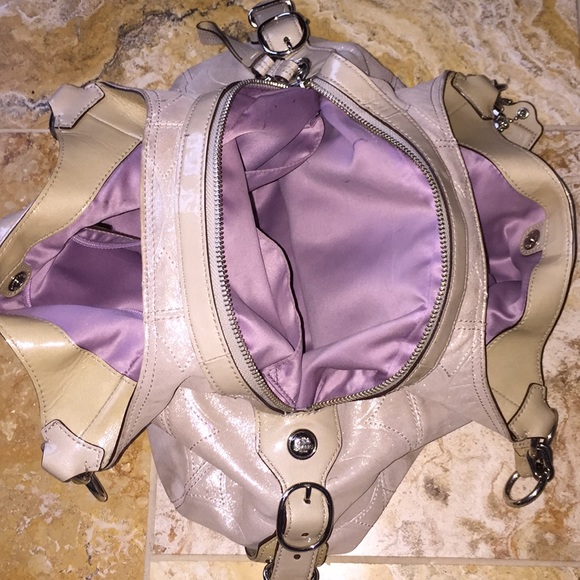 Coach Silvery Taupe & beige patent leather VGUC - Picture 8 of 8